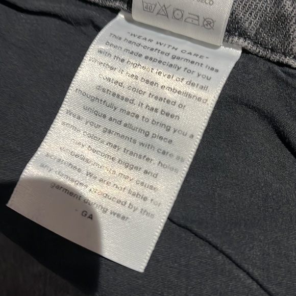 Good American Good '90s Loose Fit Jeans - Picture 10 of 12